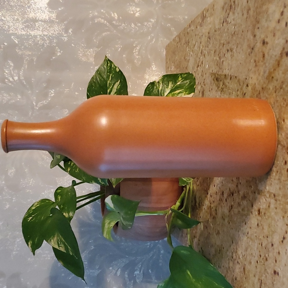 MKM Stoneware clay bottle in terracotta